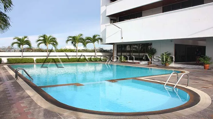  2  3 br Condominium For Rent in Sukhumvit ,Bangkok BTS Ekkamai at Empire House AA27189
