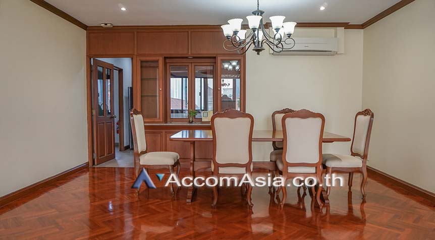  2  4 br Apartment For Rent in Sukhumvit ,Bangkok BTS Thong Lo at Boutique Apartment AA27192