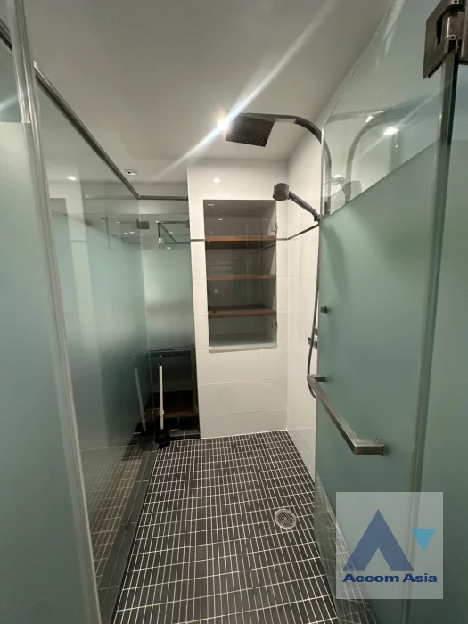 18  2 br Condominium For Rent in Phaholyothin ,Bangkok BTS Ari at Le Monaco Residence AA27229