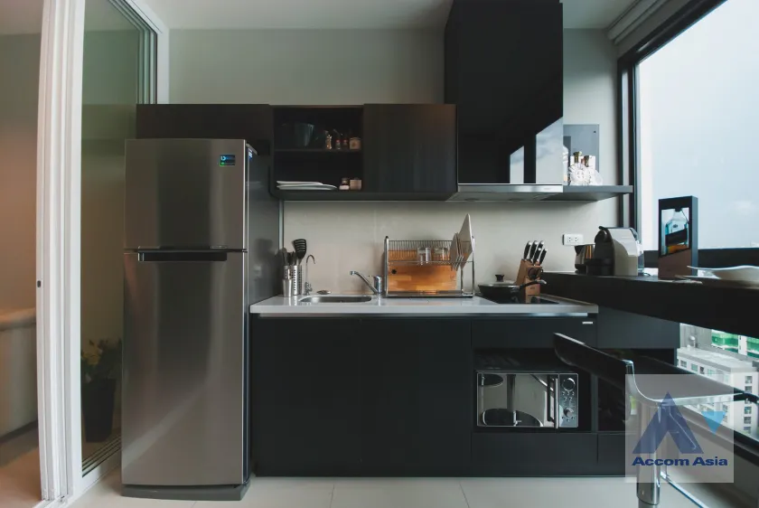 unit 1 Bedroom  Condominium For Rent & Sale in Sukhumvit, Bangkok  near BTS Phra khanong (AA27238)