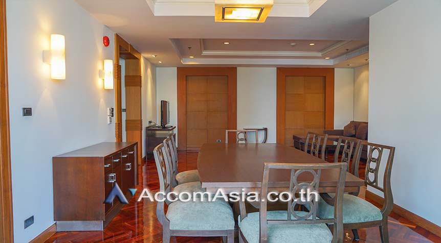 6  3 br Apartment For Rent in Sukhumvit ,Bangkok BTS Nana at Fully Furnished Apartment, Only 2 mins walk to BTS AA27244
