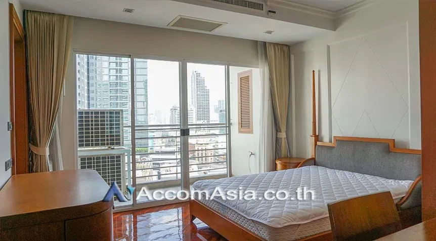 9  3 br Apartment for rent and sale in Sukhumvit ,Bangkok BTS Nana at Fully Furnished Apartment, Only 2 mins walk to BTS AA27246