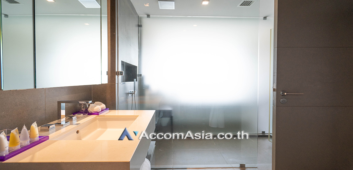9  2 br Apartment For Rent in Charoen Nakhon ,Bangkok BTS Krung Thon Buri at The luxurious lifestyle AA27292