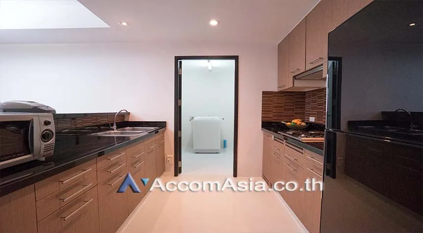 unit 2 Bedrooms  Apartment For Rent in Sukhumvit, Bangkok  near BTS Thong Lo (AA27294)