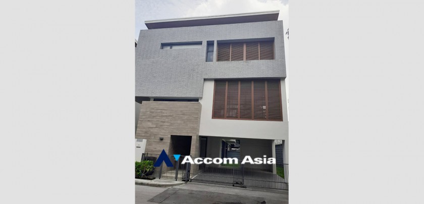  2  3 br House For Rent in Ratchadaphisek ,Bangkok MRT Thailand Cultural Center at Parc Priva Ratchadapisek AA27311
