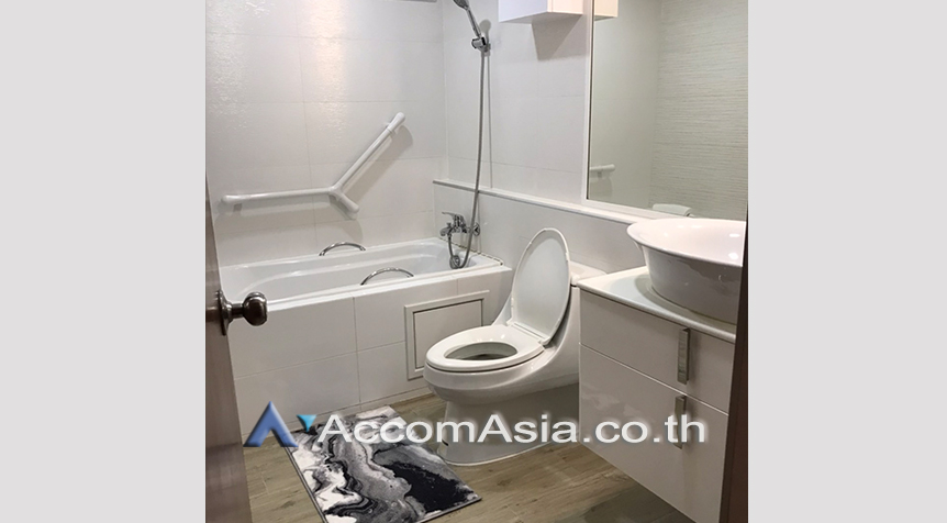 11  3 br Condominium For Rent in Silom ,Bangkok BTS Chong Nonsi at Pearl Garden AA27313
