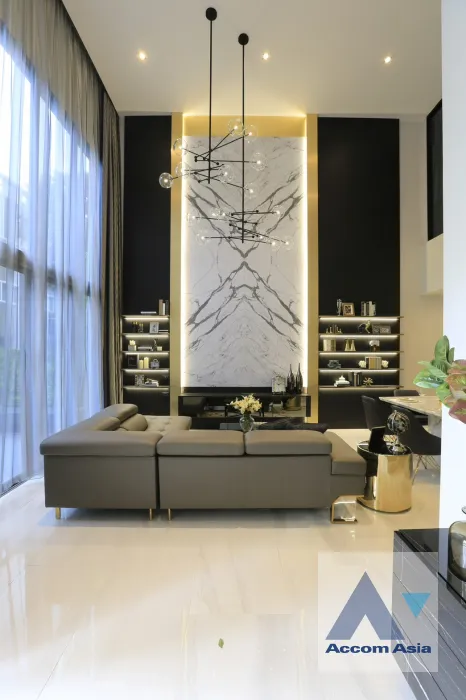 6  4 br House for rent and sale in Sukhumvit ,Bangkok BTS Phrom Phong at Quarter 39 AA27317