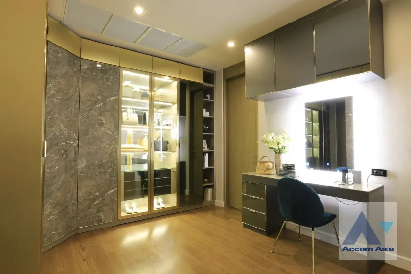 43  4 br House for rent and sale in Sukhumvit ,Bangkok BTS Phrom Phong at Quarter 39 AA27317