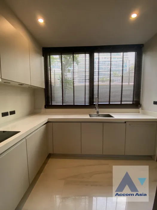 9  4 br House for rent and sale in Sukhumvit ,Bangkok BTS Phrom Phong at Quarter 39 AA27317