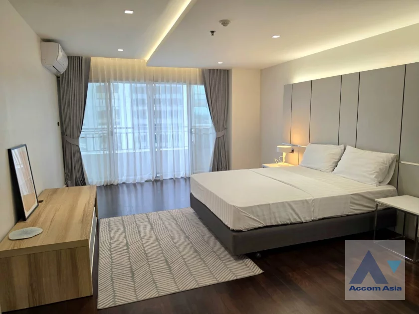 8  3 br Condominium For Rent in Sathorn ,Bangkok BTS Sala Daeng - MRT Lumphini at Sathorn Park Place AA27323