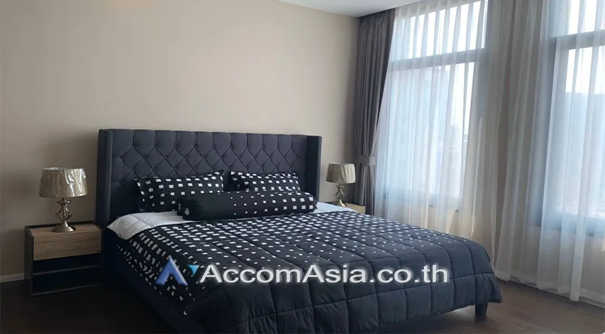 unit 1 Bedroom  Condominium For Rent & Sale in Sukhumvit, Bangkok  near BTS Phrom Phong (AA27326)