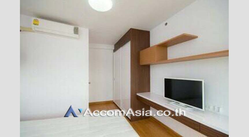 5  2 br Condominium For Sale in Ratchadaphisek ,Bangkok BTS Ekkamai at Supalai Park Ekkamai Thonglor AA27356