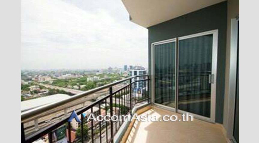 7  2 br Condominium For Sale in Ratchadaphisek ,Bangkok BTS Ekkamai at Supalai Park Ekkamai Thonglor AA27356