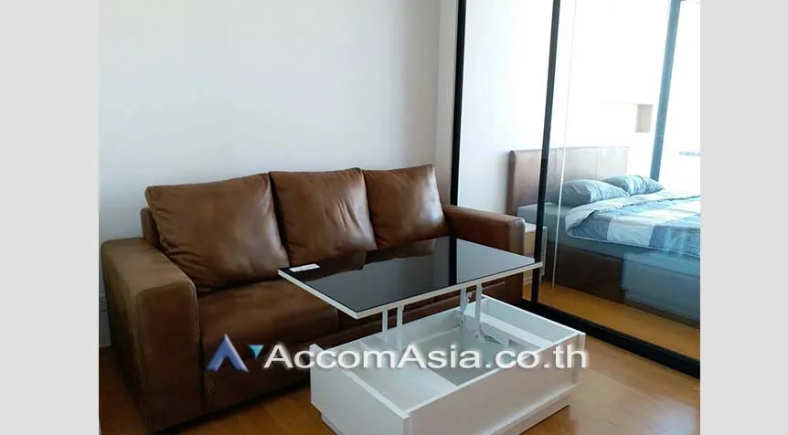  2  1 br Condominium For Sale in Silom ,Bangkok BTS Surasak at Noble Revo Silom AA27359