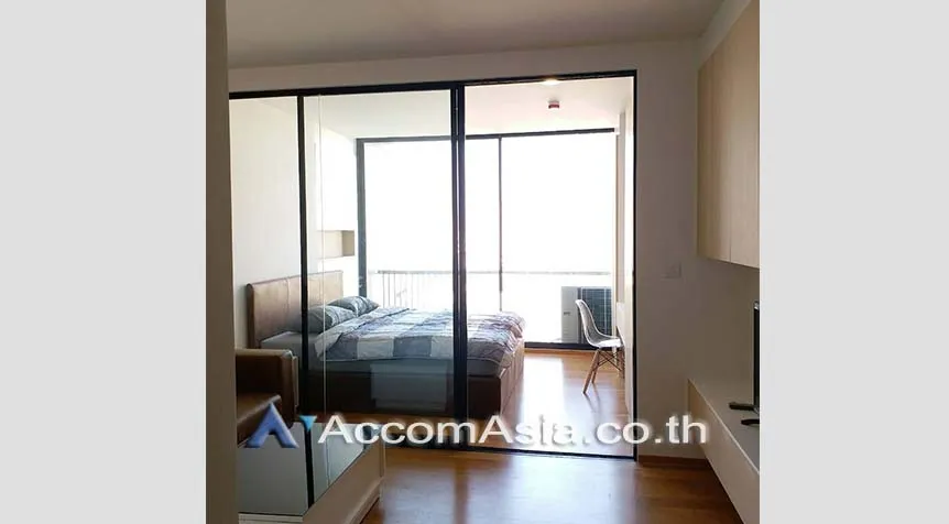  1  1 br Condominium For Sale in Silom ,Bangkok BTS Surasak at Noble Revo Silom AA27359