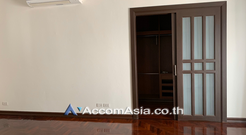 6  4 br House for rent and sale in Sukhumvit ,Bangkok BTS Thong Lo at Exclusive family compound AA27374