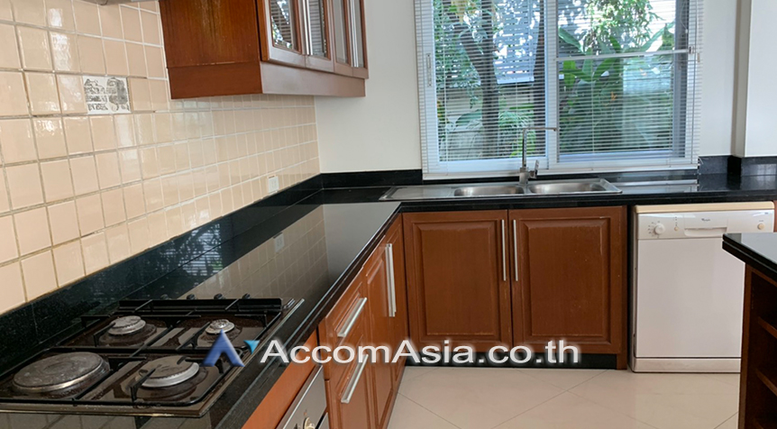 7  4 br House for rent and sale in Sukhumvit ,Bangkok BTS Thong Lo at Exclusive family compound AA27374