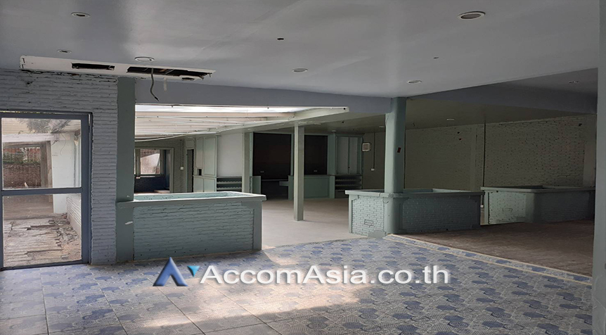  1  3 br House For Rent in Sukhumvit ,Bangkok BTS Thong Lo AA27394