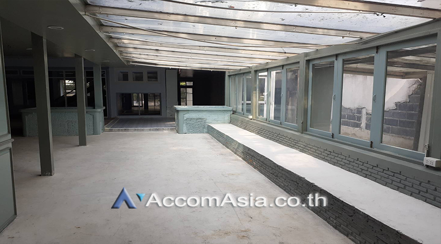  1  3 br House For Rent in Sukhumvit ,Bangkok BTS Thong Lo AA27394