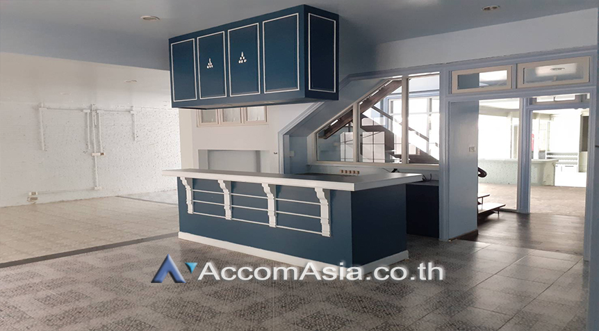 8  3 br House For Rent in Sukhumvit ,Bangkok BTS Thong Lo AA27394