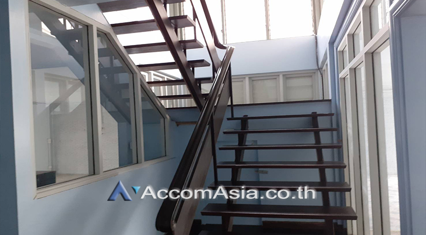 10  3 br House For Rent in Sukhumvit ,Bangkok BTS Thong Lo AA27394