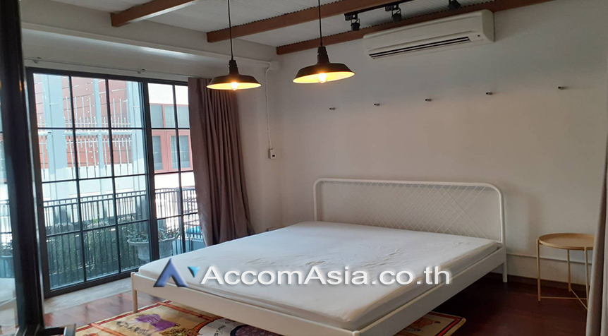 6  3 br Townhouse For Rent in Phaholyothin ,Bangkok BTS Ari AA27419