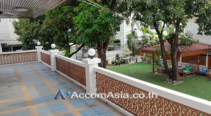 13  6 br House For Rent in Sathorn ,Bangkok MRT Khlong Toei AA27440