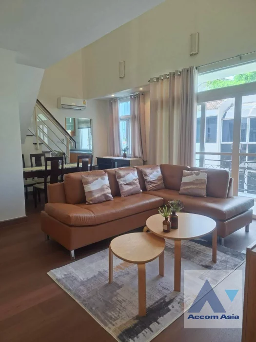 Double High Ceiling, Duplex Condo |  Warmly Living Place Apartment  3 Bedroom for Sale & Rent BTS Thong Lo in Sukhumvit Bangkok
