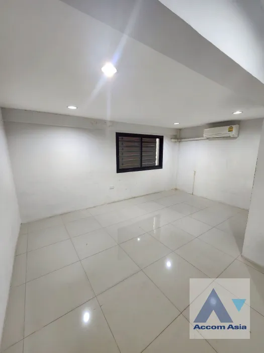8  4 br Townhouse For Rent in Sukhumvit ,Bangkok BTS Phrom Phong at Townhouse at Sukhumvit AA27546