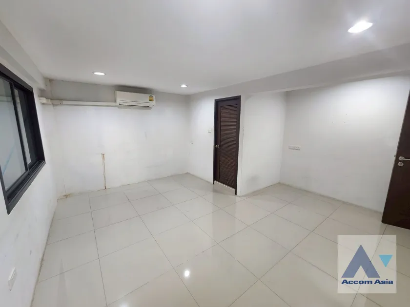 9  4 br Townhouse For Rent in Sukhumvit ,Bangkok BTS Phrom Phong at Townhouse at Sukhumvit AA27546