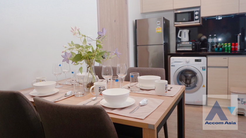 unitPark Origin Phrom Phong Condominium