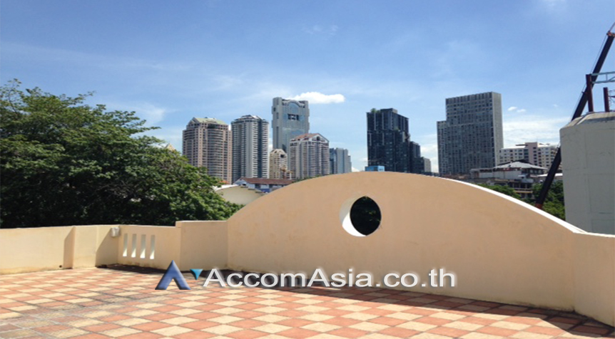  1  6 br House for rent and sale in Silom ,Bangkok BTS Sala Daeng AA27553