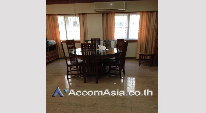 6  6 br House for rent and sale in Silom ,Bangkok BTS Sala Daeng AA27553
