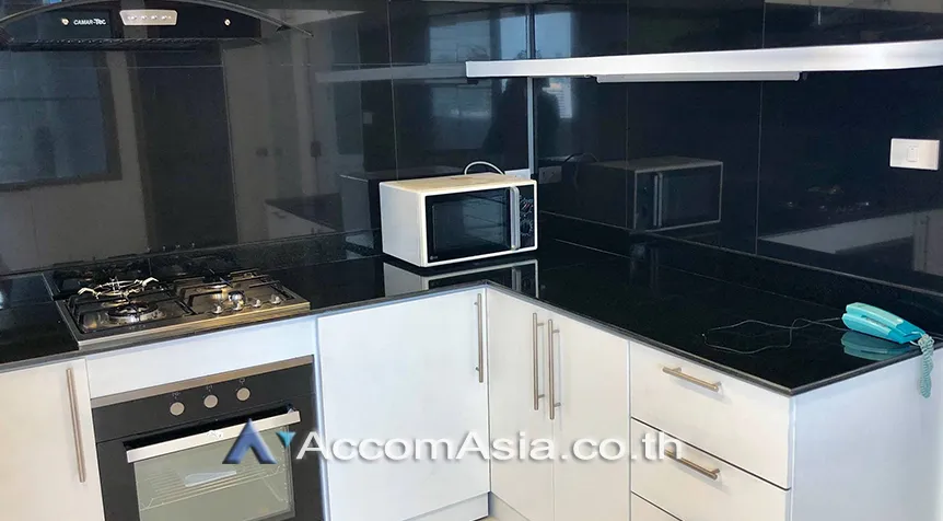 16  4 br Condominium For Rent in Sukhumvit ,Bangkok BTS Phrom Phong at D.S. Tower 1 AA27554