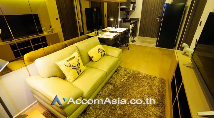 unit 1 Bedroom  Condominium For Rent in Sukhumvit, Bangkok  near BTS Asok - MRT Sukhumvit (AA27561)