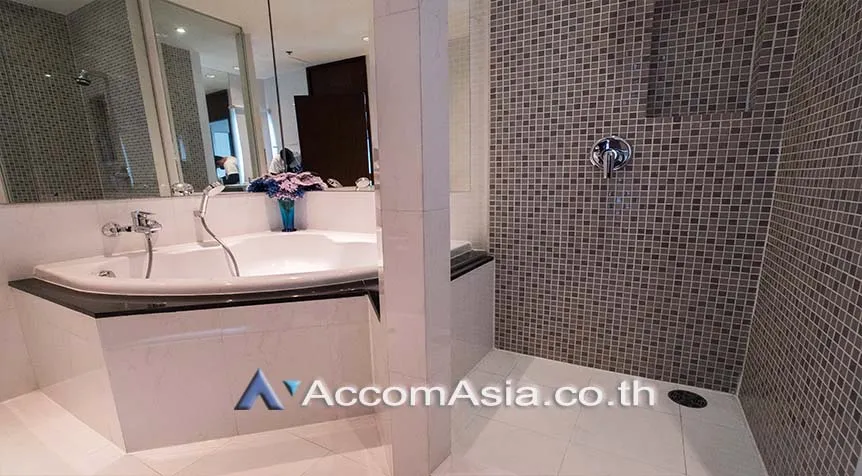 10  3 br Apartment For Rent in Ploenchit ,Bangkok BTS Ploenchit at Elegance and Traditional Luxury AA27565