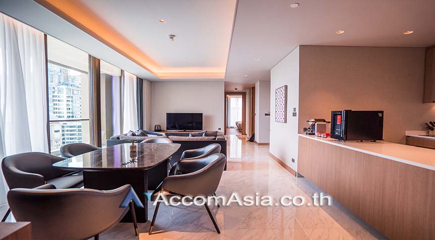 1  3 br Apartment For Rent in Ploenchit ,Bangkok BTS Ratchadamri at Unique Luxuary Residence AA27604