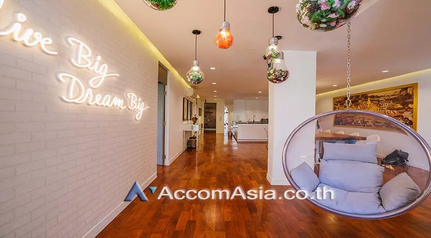 8  6 br Apartment For Rent in Ploenchit ,Bangkok BTS Chidlom - MRT Lumphini at Low-Rise Cozy Apartment, 5 mins walk to Lumpini park AA27609