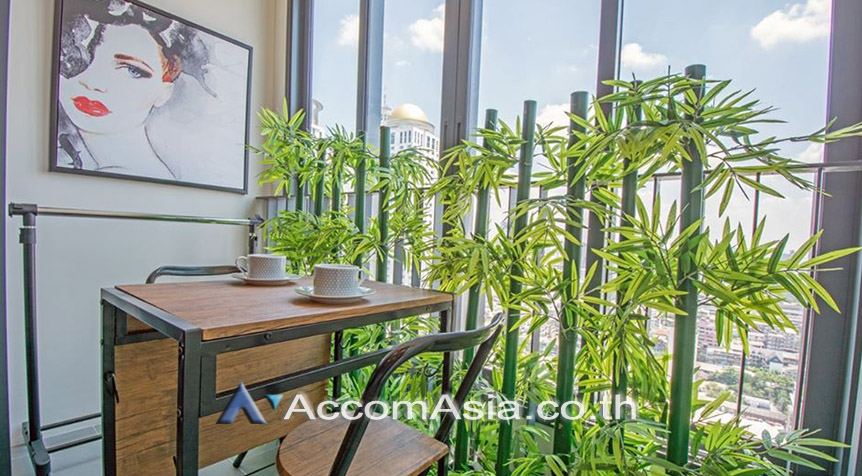 14  1 br Condominium For Sale in Phaholyothin ,Bangkok BTS Chitlom at Q Chidlom - Phetchaburi AA27680