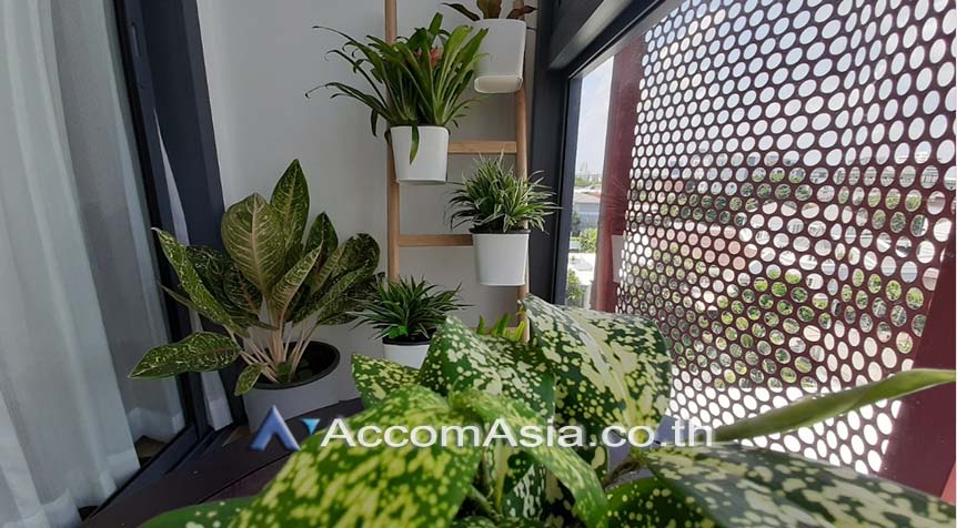 9  2 br Condominium for rent and sale in Sukhumvit ,Bangkok BTS Ekkamai at Taka Haus Ekkamai 12 AA27692