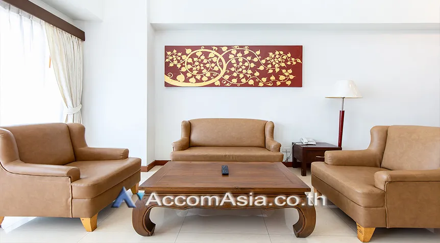 unit 4 Bedrooms  Apartment For Rent in Bang Na, Bangkok  near BTS Bang Na (AA27695)