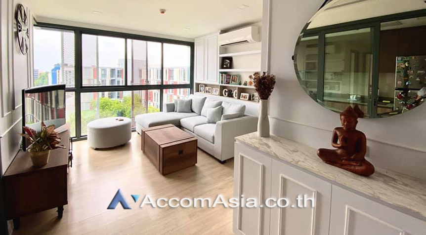  1  2 br Condominium For Sale in Sukhumvit ,Bangkok BTS Ekkamai at Taka Haus Ekkamai 12 AA27707