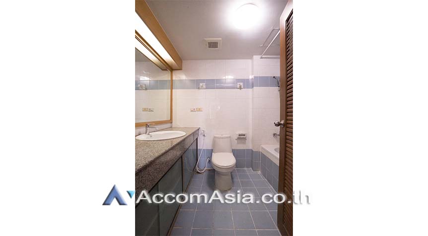 11  3 br Condominium for rent and sale in Sukhumvit ,Bangkok BTS Phrom Phong at Royal Castle Sukhumvit 39 AA27758