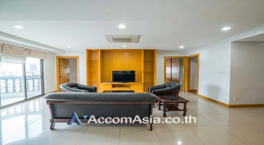 unit 3 Bedrooms  Condominium For Rent in Sukhumvit, Bangkok  near BTS Phrom Phong (AA27759)
