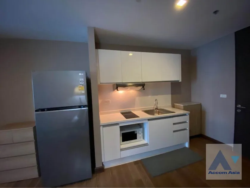 unit 1 Bedroom  Condominium For Rent in Sukhumvit, Bangkok  near BTS Thong Lo (AA27804)
