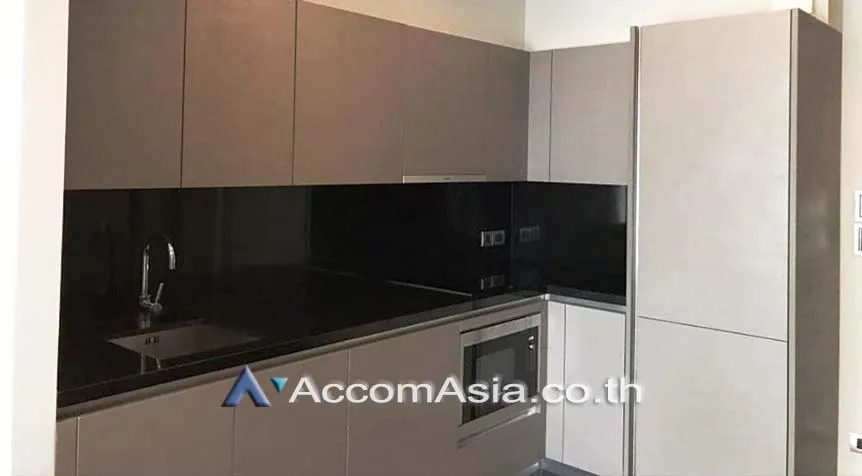 unit 1 Bedroom  Condominium For Rent in Sukhumvit, Bangkok  near BTS Phrom Phong (AA27820)