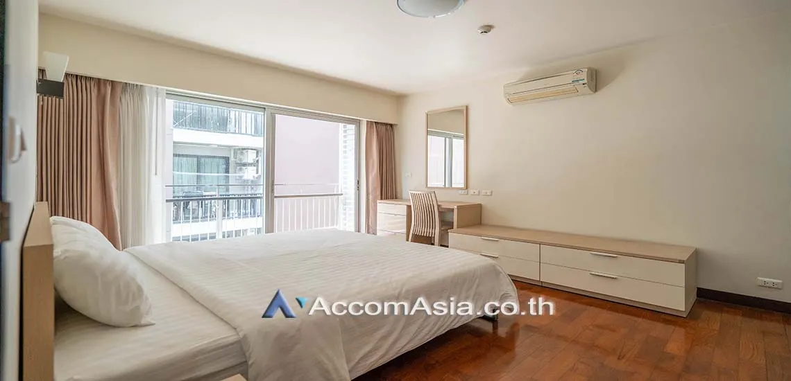 unitBig Balcony |  2 Bedrooms  Apartment For Rent in Sukhumvit, Bangkok  near MRT Sukhumvit - BTS Asok (AA27823)