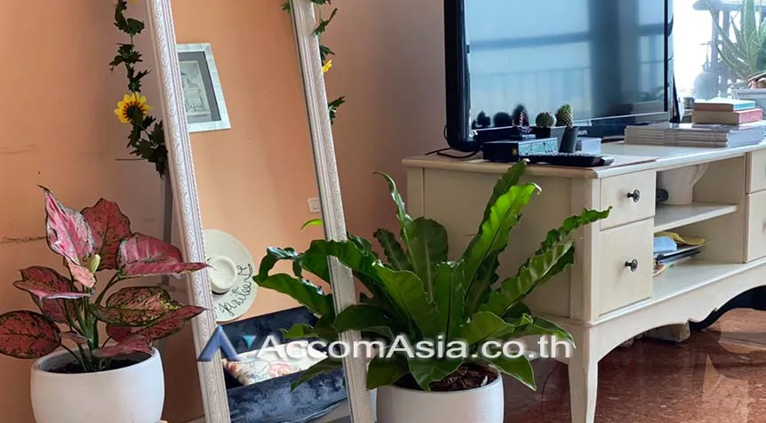 unitPet friendly |  1 Bedroom  Condominium For Sale in Sukhumvit, Bangkok  near BTS Phrom Phong (AA27835)