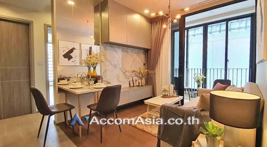 unit 2 Bedrooms  Condominium For Rent in Phaholyothin, Bangkok  near BTS Phaya Thai (AA27838)