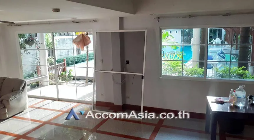 5  3 br House For Rent in Sukhumvit ,Bangkok BTS Ekkamai at House in Compound AA27862